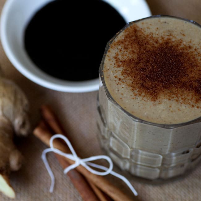 NuZest Gingerbread Christmas Smoothie